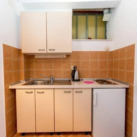 2 Bedroom 아파트